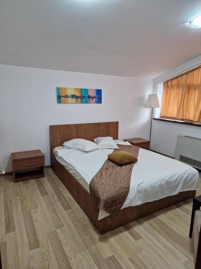 Pensiunea Carpe Diem Ramnicu Valcea Exterior foto