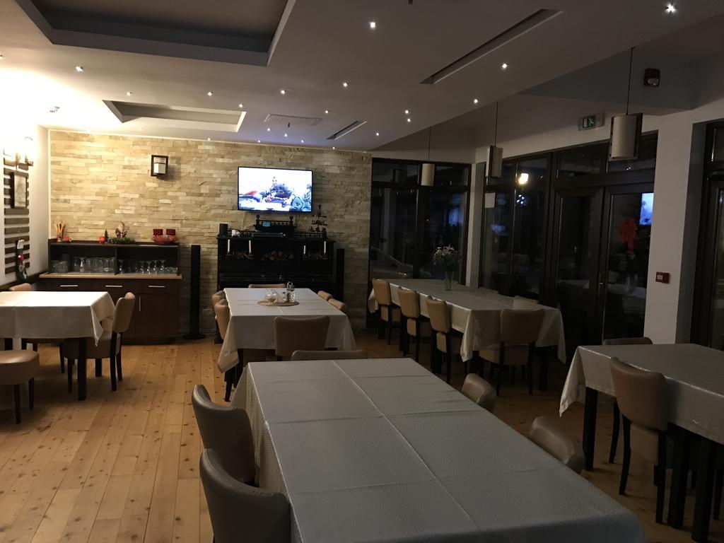 Pensiunea Carpe Diem Ramnicu Valcea Exterior foto